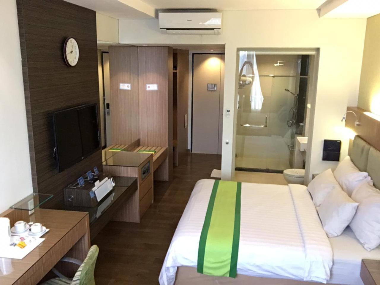 Hotel Wisata Niaga Purwokerto Eksteriør billede