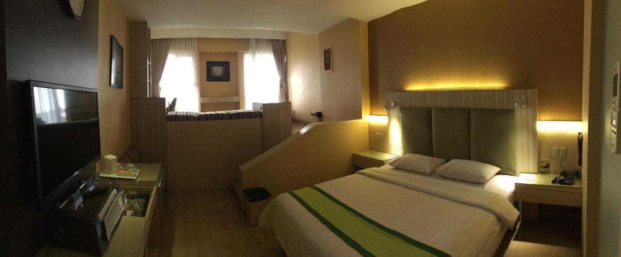 Hotel Wisata Niaga Purwokerto Eksteriør billede