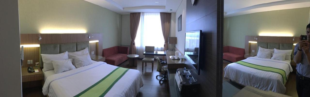 Hotel Wisata Niaga Purwokerto Eksteriør billede